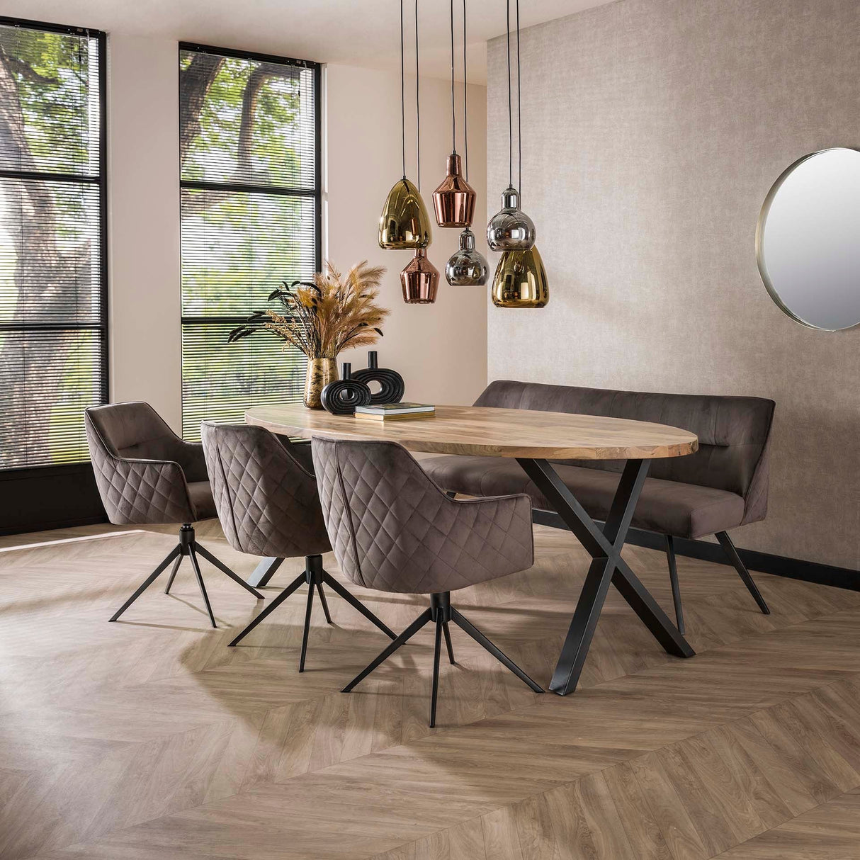 Armstuhl Pull drehbar Funktionalität in perfekter Balance Prime Möbel