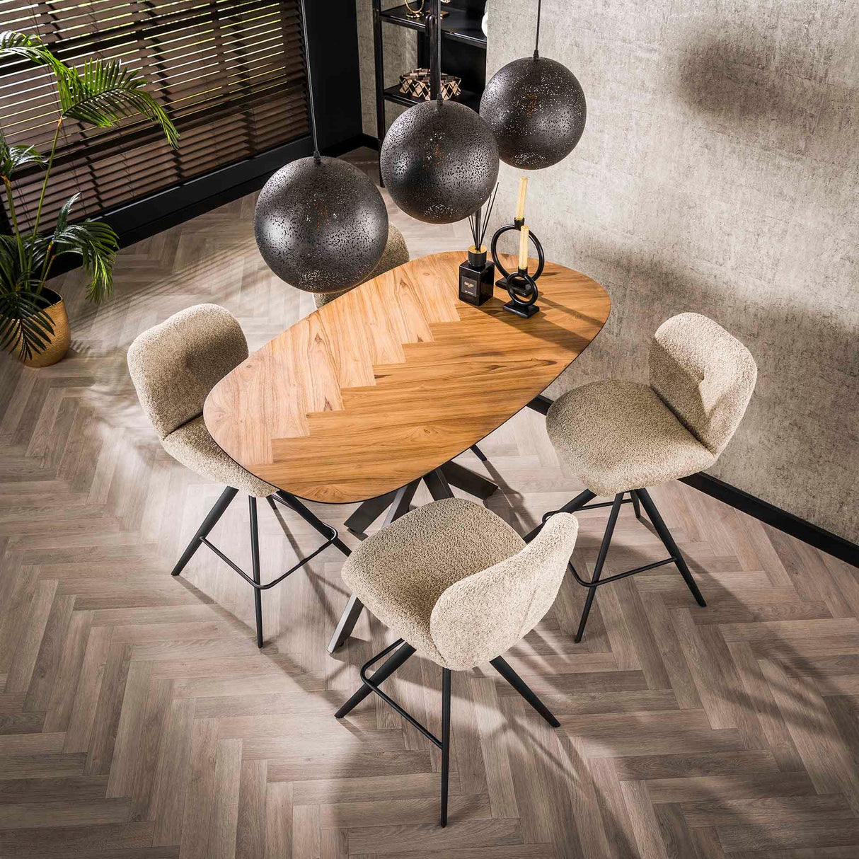 Fox Bartisch 140cm Teakholzfurnier mit organischer Note Prime Möbel