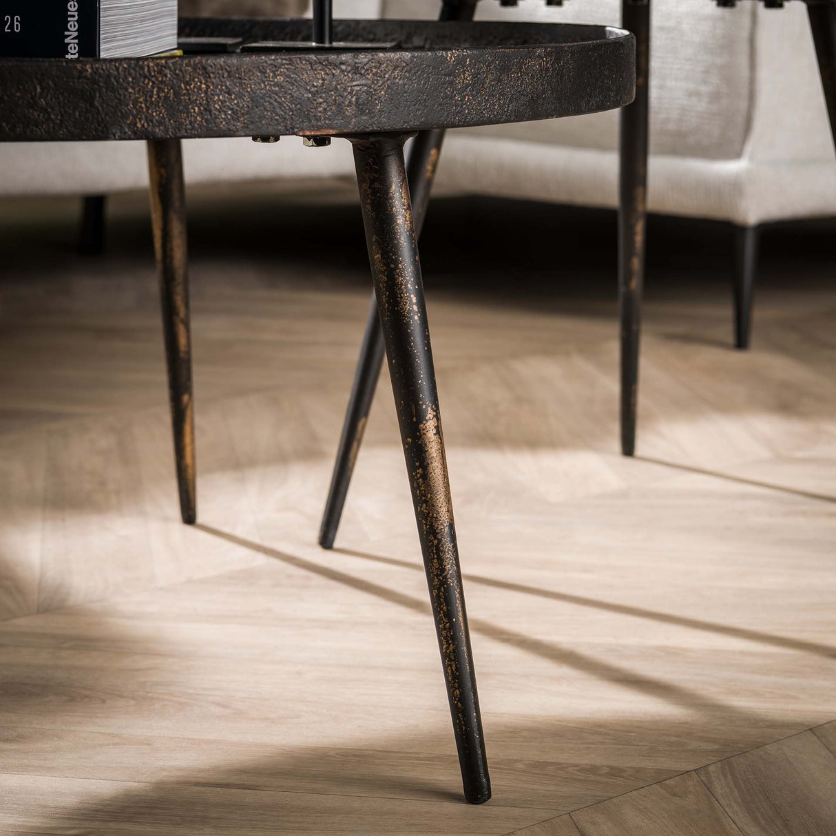 Metallica Couchtisch-Set aus robustem Stahl - Prime Möbel