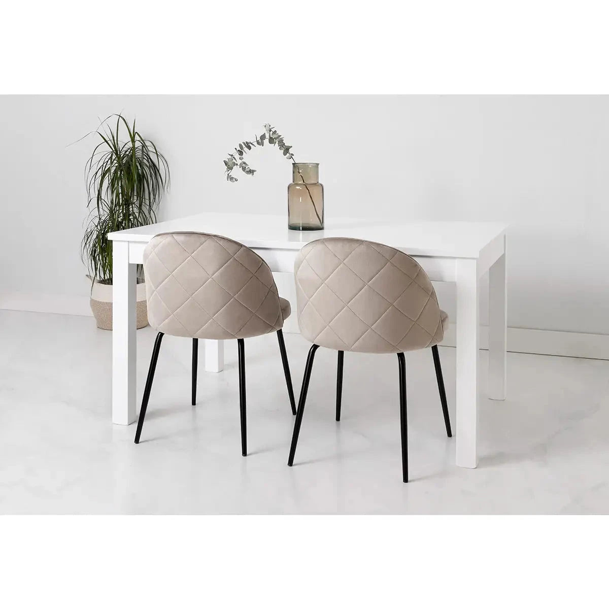 Stuhl URSULA kamelfarbenem Samt - Prime Möbel