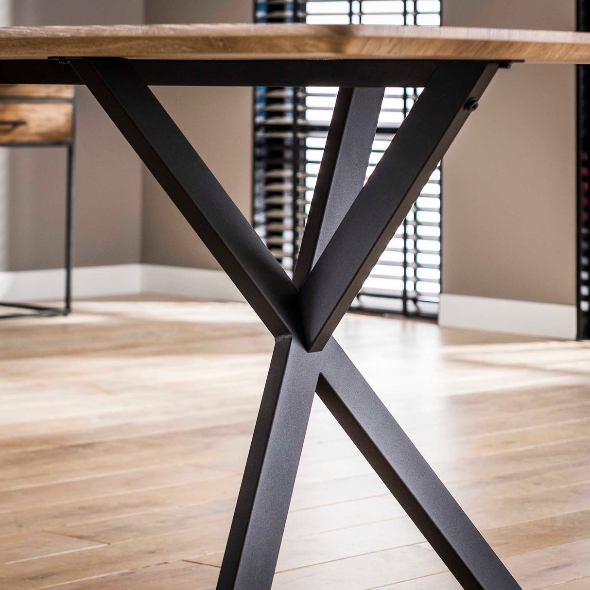 Esstisch Max – Betonoptik Oval 190 x 90 cm mit 3D-Textur - Prime Möbel