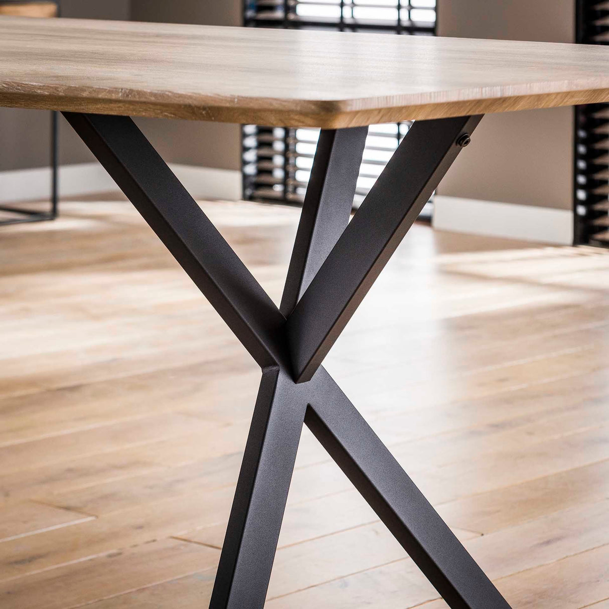 Esstisch Max – Eiche Oval 190 x 90 cm mit 3D-Textur - Prime Möbel