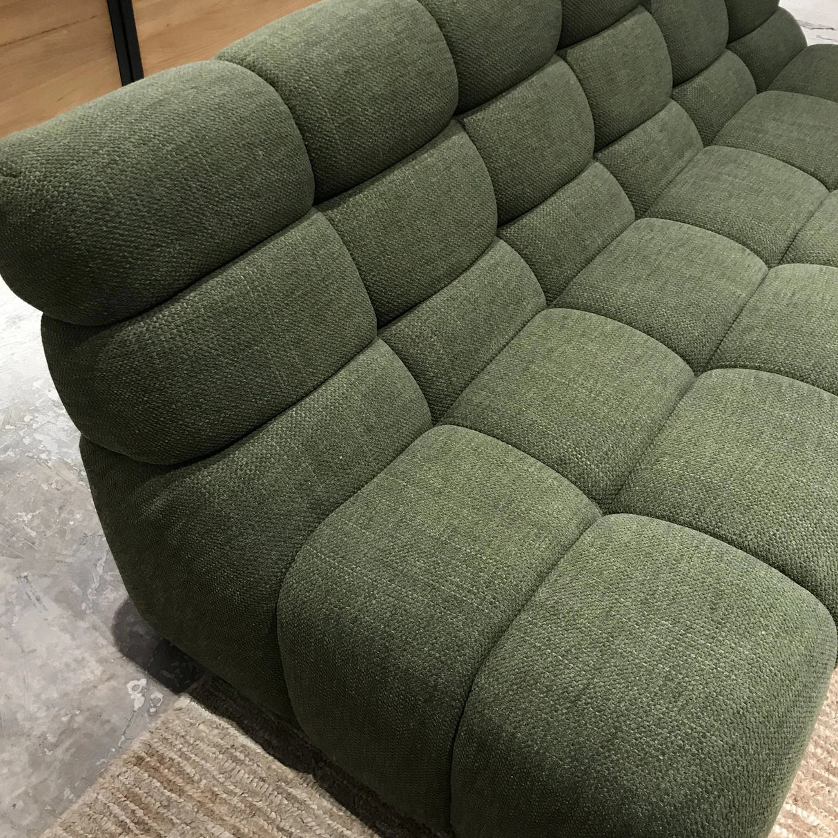 CHOPIN Sofa olive - Prime Möbel
