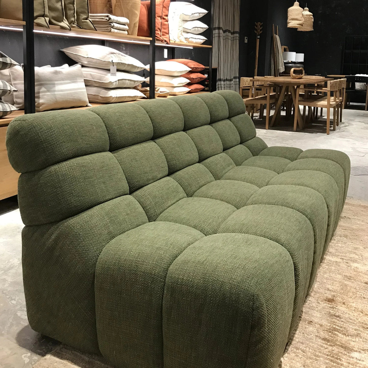 CHOPIN Sofa olive - Prime Möbel