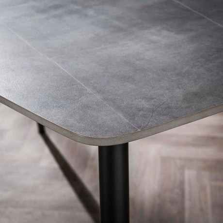 Esstisch 140cm mit Keramikplatte Stilvoll und kompakt Prime Möbel