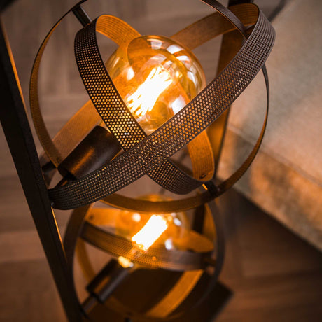 Cosmos Mesh Stehleuchte Flexibles Design für individuelle - Prime Möbel