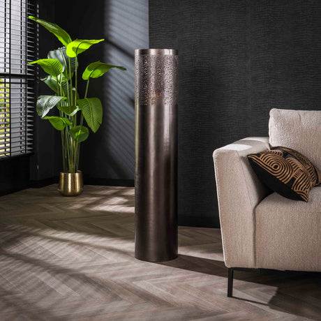 Stehlampe mit zylindrischem Design – Stilvolle Lichtspiele - Prime Möbel